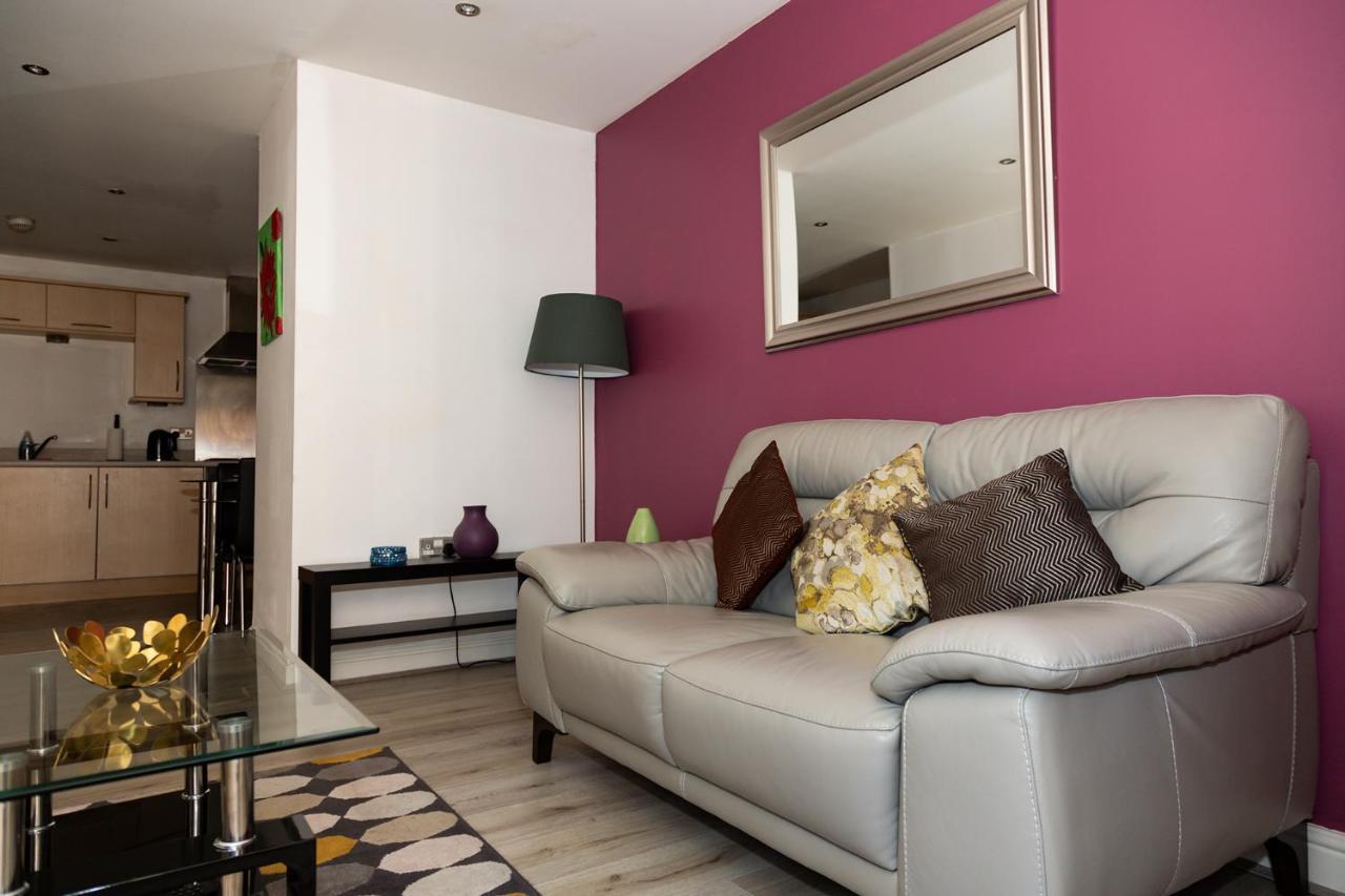 Alexander Apartments Newcastle Bagian luar foto