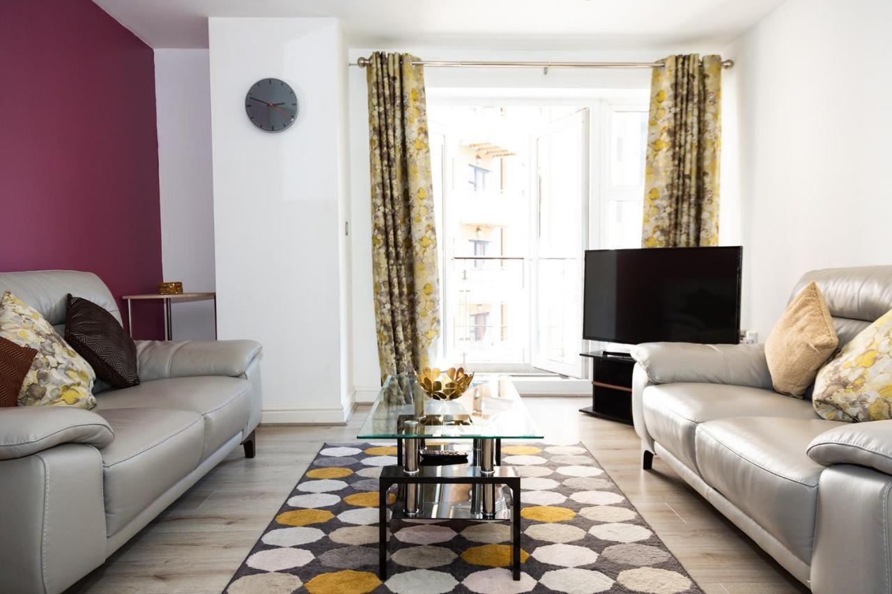 Alexander Apartments Newcastle Bagian luar foto