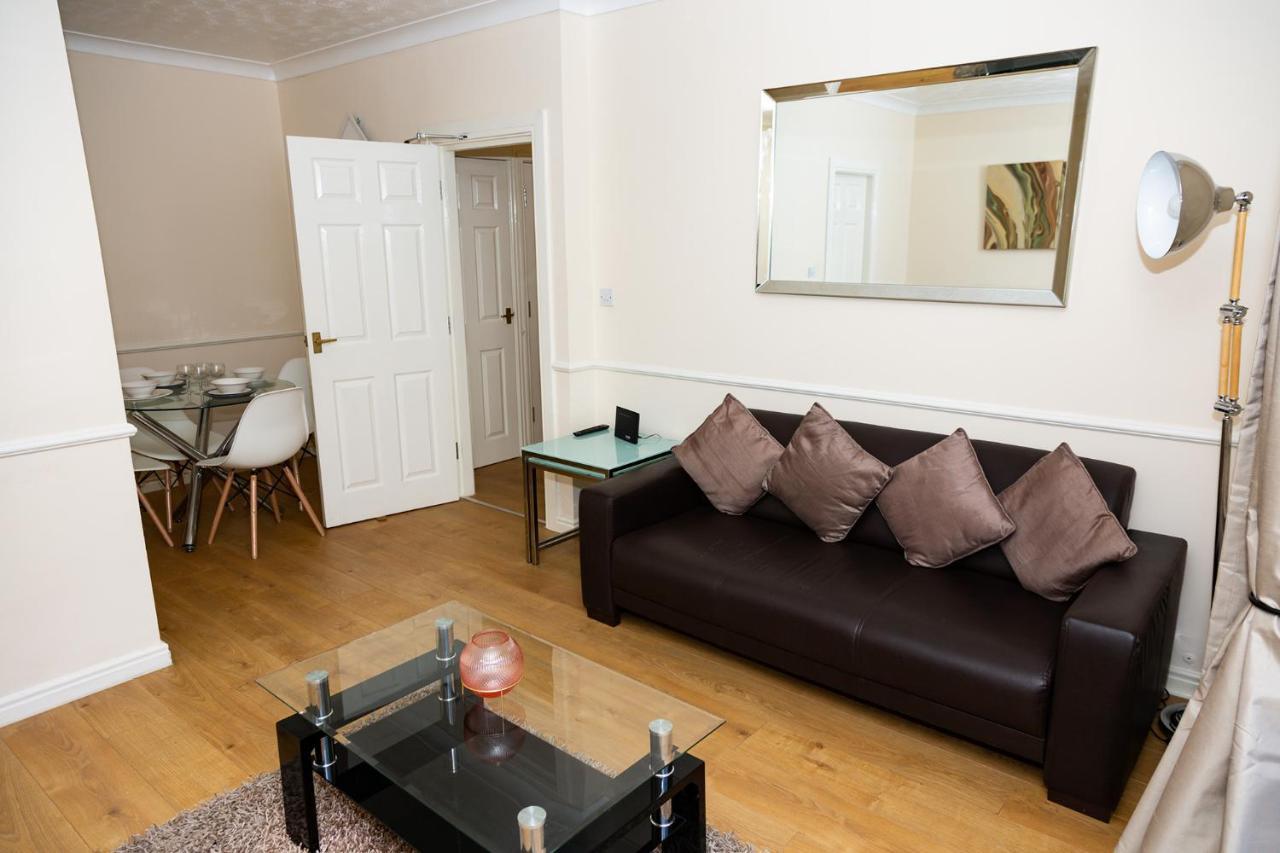 Alexander Apartments Newcastle Bagian luar foto