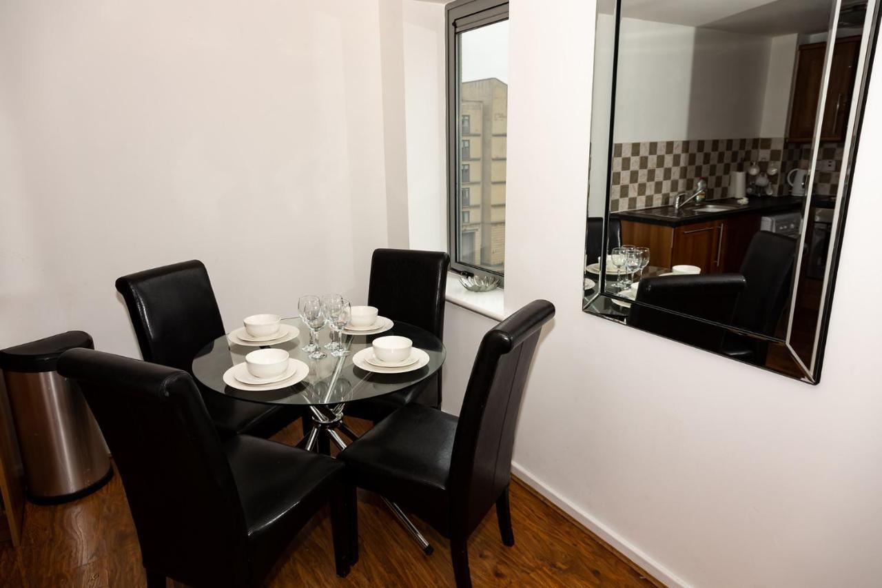 Alexander Apartments Newcastle Bagian luar foto