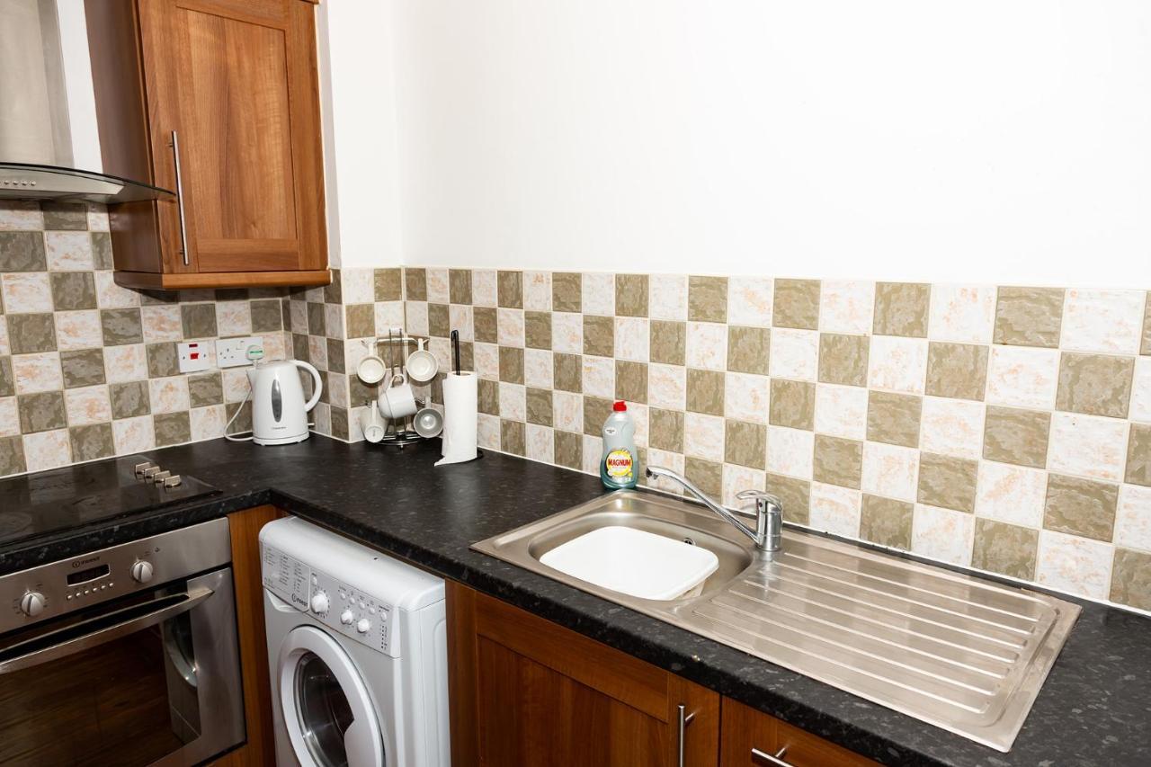 Alexander Apartments Newcastle Bagian luar foto