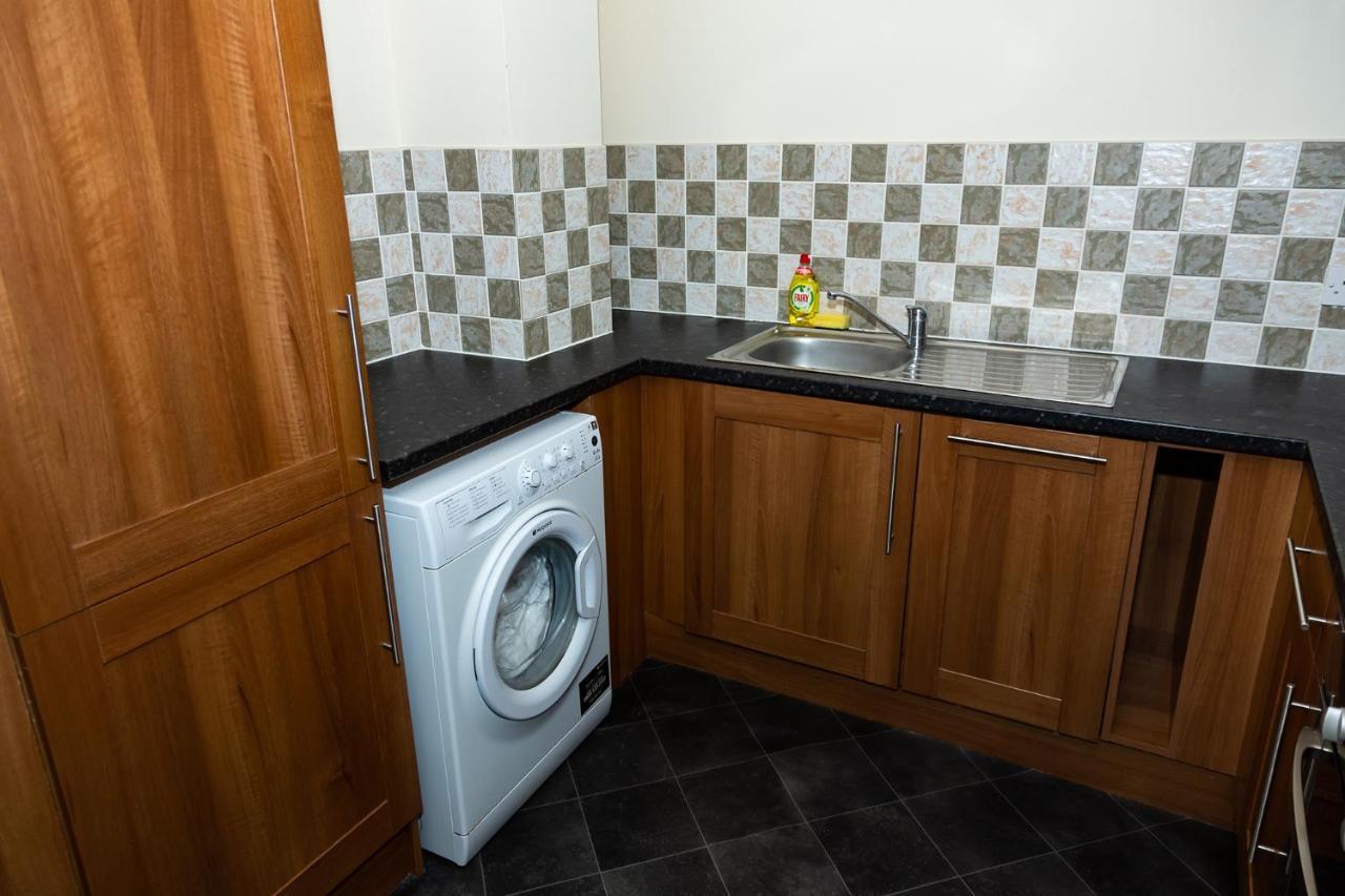 Alexander Apartments Newcastle Bagian luar foto